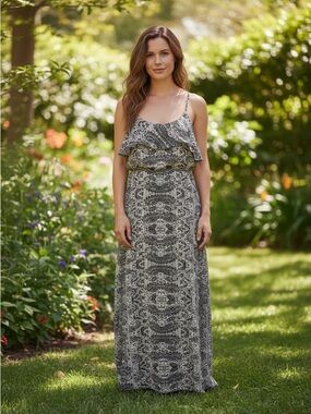 ELAN Sz L Boutique Ruffle Top Adjustable Straps Maxi Dress Silky Smooth | EUC